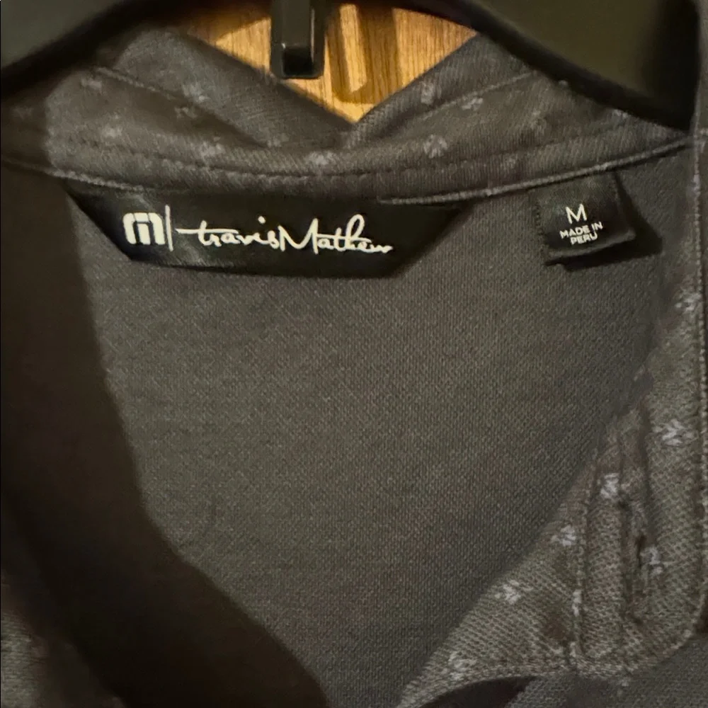 TravisMathew Men's Charcoal Polo with Subtle Dot Print 57% Pima cotton (mlb)